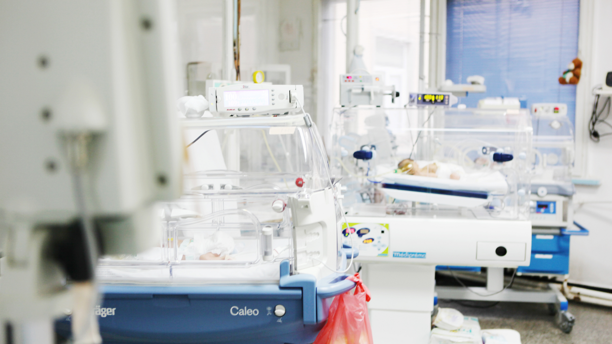 Nicu isolette in neonative intensive care hospital, preemie